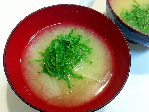 定番☆大根と大葉の味噌汁